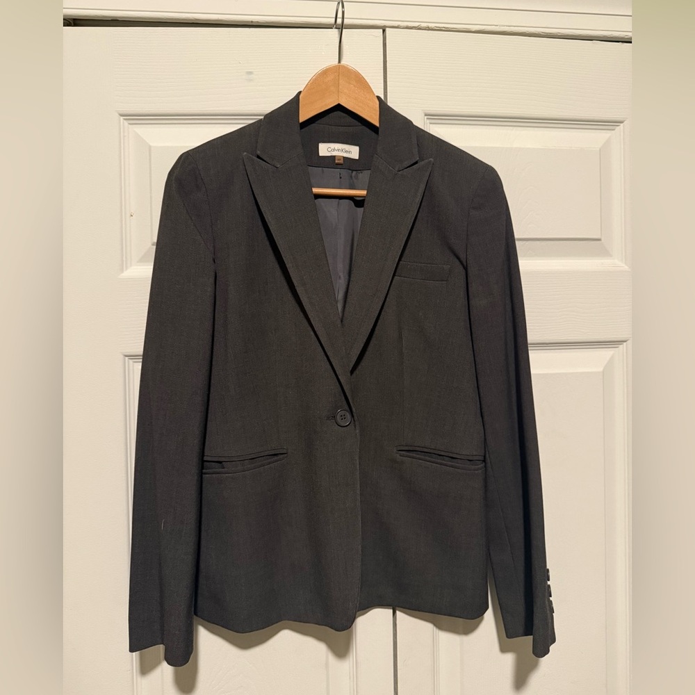 Calvin Klein Light Gray Women's Blazer size 4